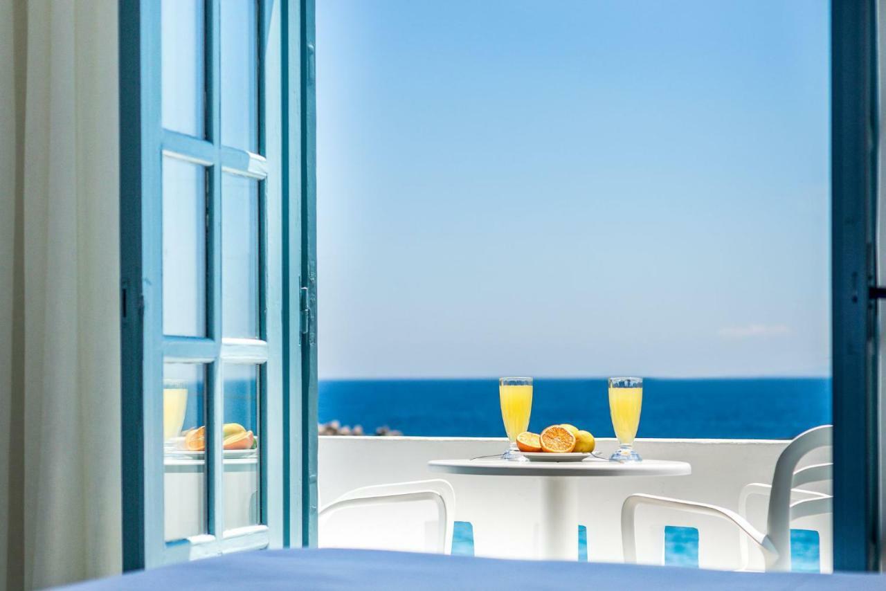 Livikon By The Sea Aparthotel Khora Sfakion Bagian luar foto