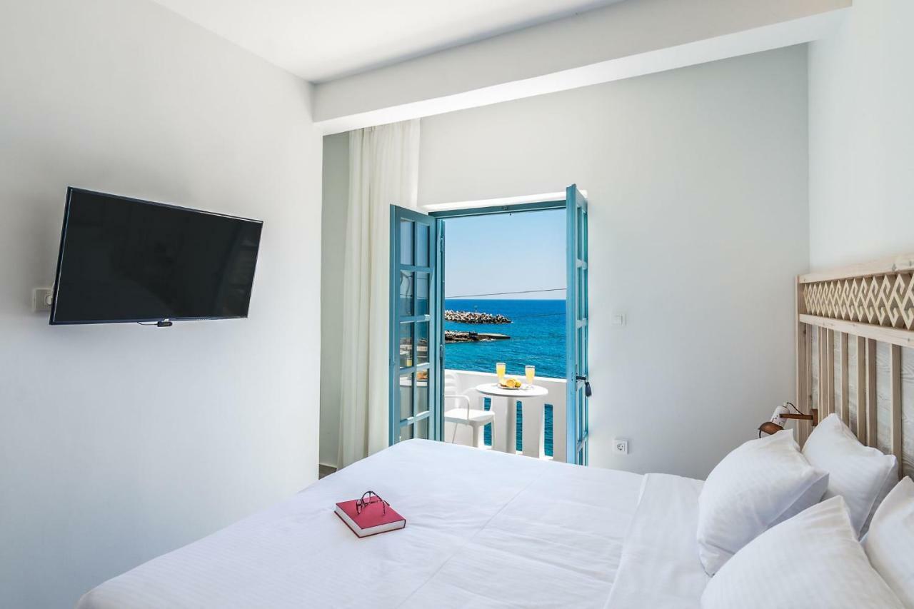 Livikon By The Sea Aparthotel Khora Sfakion Bagian luar foto